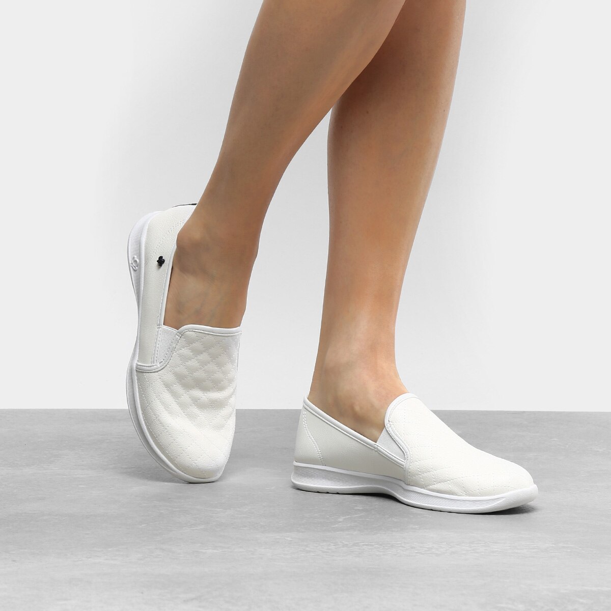 Tênis Slip On Cravo \u0026 Canela Matelassê Feminino - Branco | Netshoes